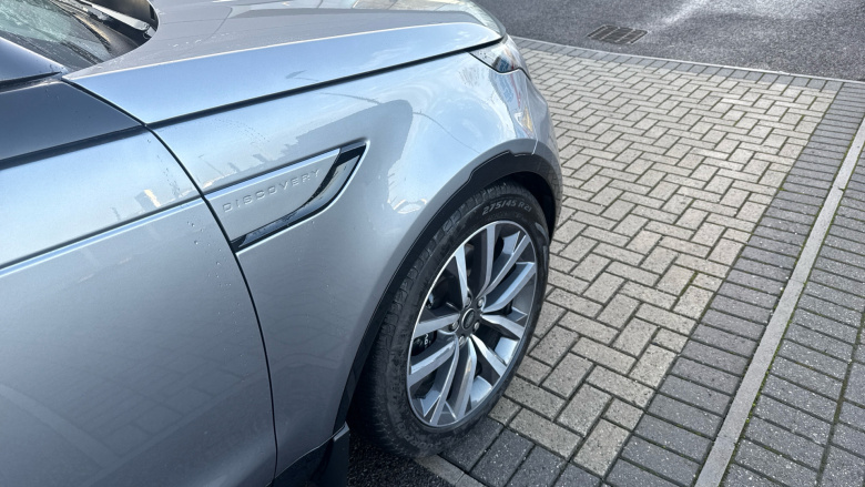 Land Rover Discovery 3.0 D300 Metropolitan Edition 5dr Auto Diesel Station Wagon